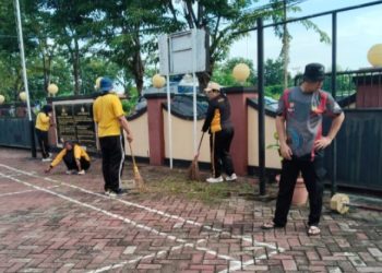 JAGA KEBERSIHAN MAKO, ANGGOTA POLSEK MULYOREJO  GELAR KURVEI BERSAMA